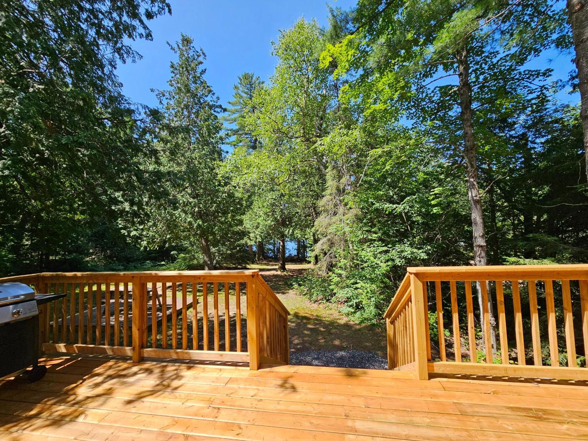 Parkway Cottage Resort And Trading Post Dwight Dış mekan fotoğraf