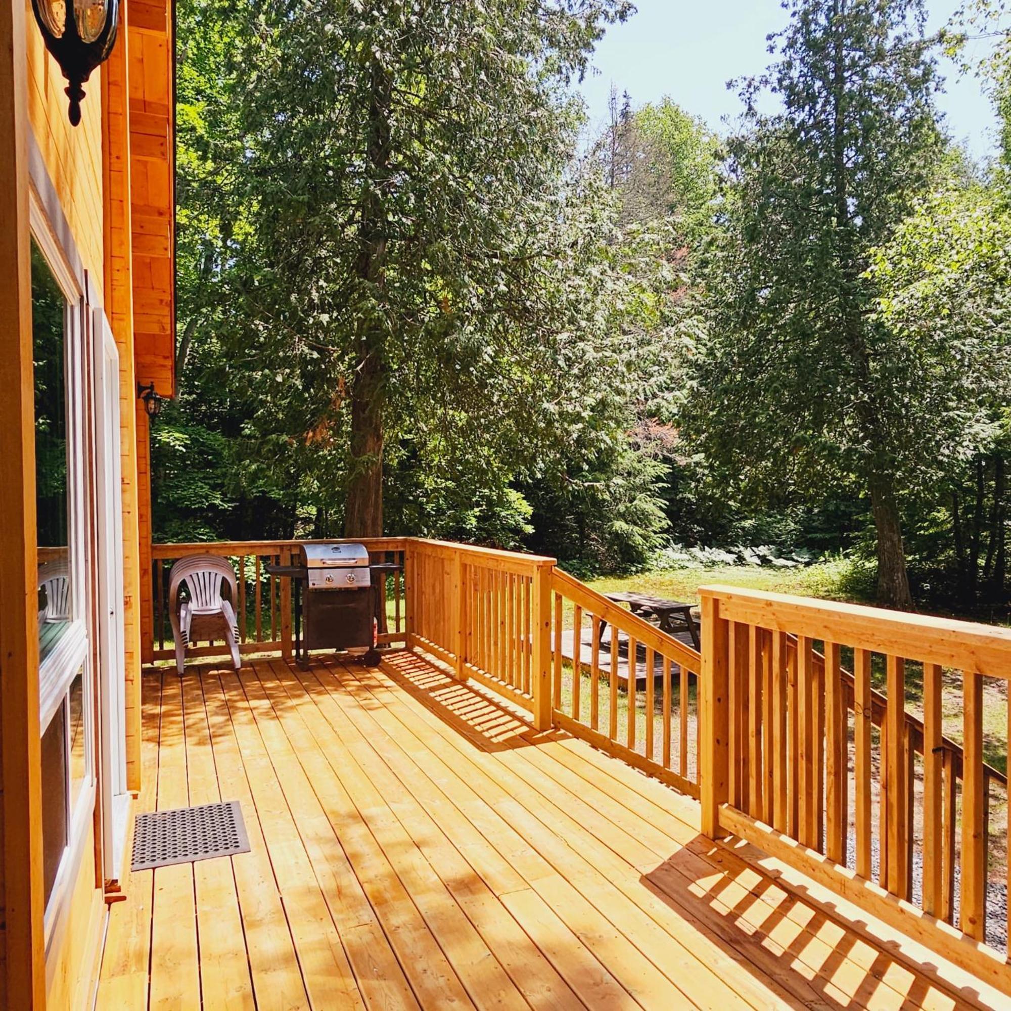 Parkway Cottage Resort And Trading Post Dwight Dış mekan fotoğraf