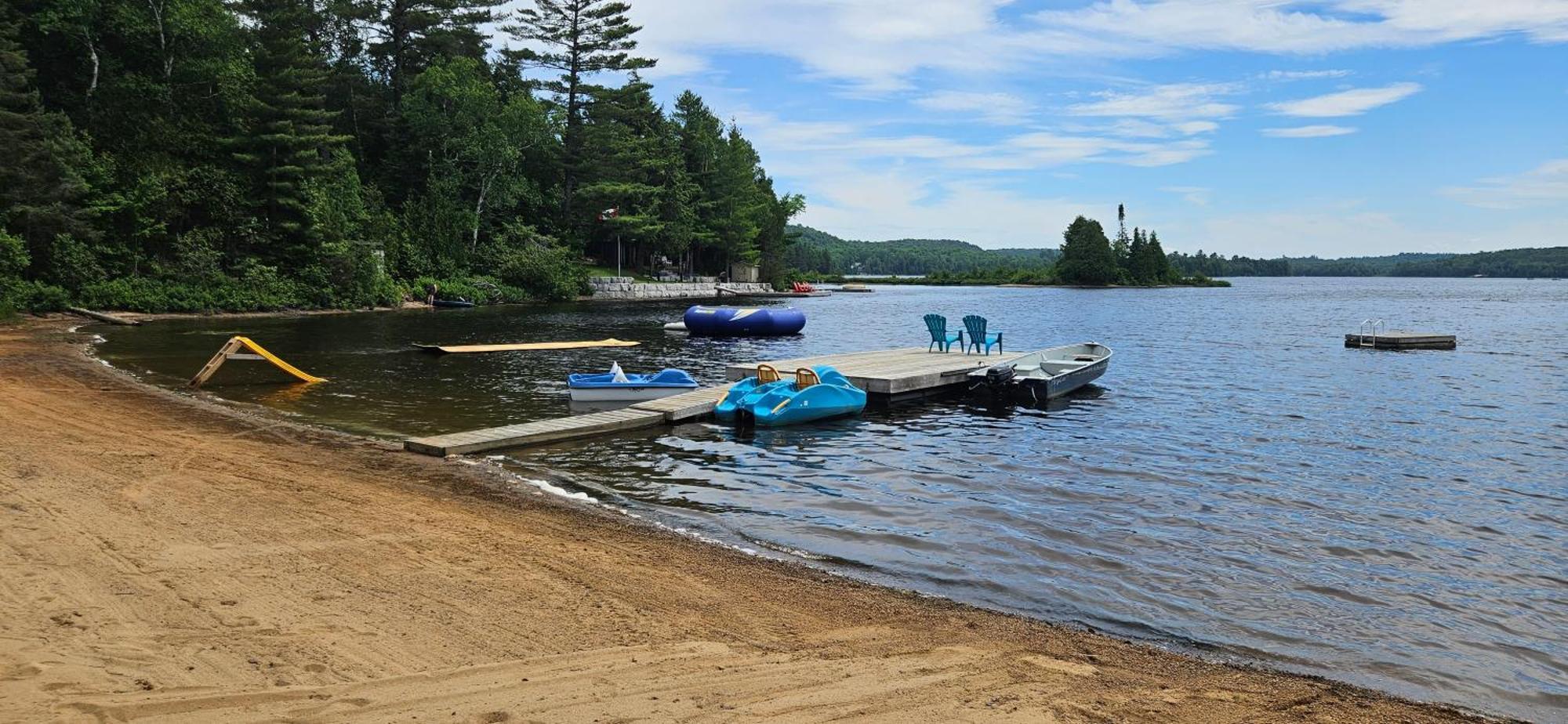Parkway Cottage Resort And Trading Post Dwight Dış mekan fotoğraf